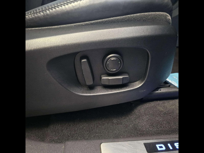 Land Rover Discovery Sport 2.2 Discovery Sport Luxury HSE SD4 Auto 4WD 5dr 5dr Automatic 2026