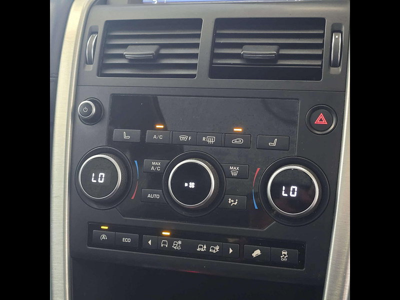 Land Rover Discovery Sport 2.2 Discovery Sport Luxury HSE SD4 Auto 4WD 5dr 5dr Automatic 2026