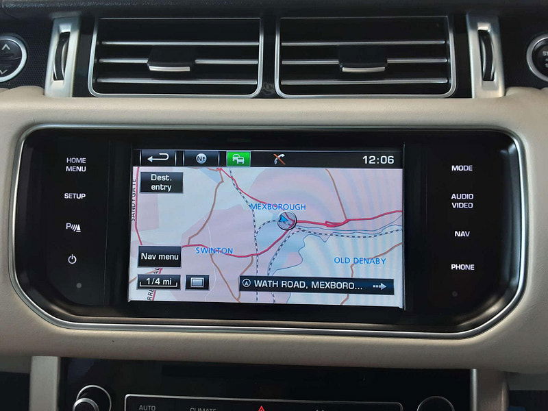 Land Rover Range Rover 4.4 Range Rover Vogue SDV8 Auto 4WD 5dr 5dr Automatic 2025