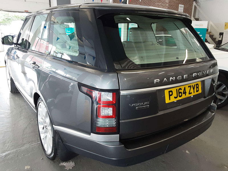 Land Rover Range Rover 4.4 Range Rover Vogue SDV8 Auto 4WD 5dr 5dr Automatic 2025