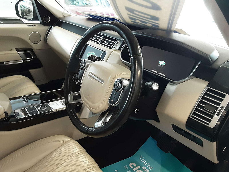 Land Rover Range Rover 4.4 Range Rover Vogue SDV8 Auto 4WD 5dr 5dr Automatic 2025