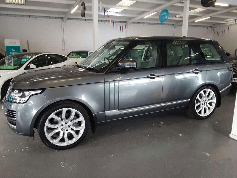 Land Rover Range Rover 4.4 Range Rover Vogue SDV8 Auto 4WD 5dr 5dr Automatic 2025