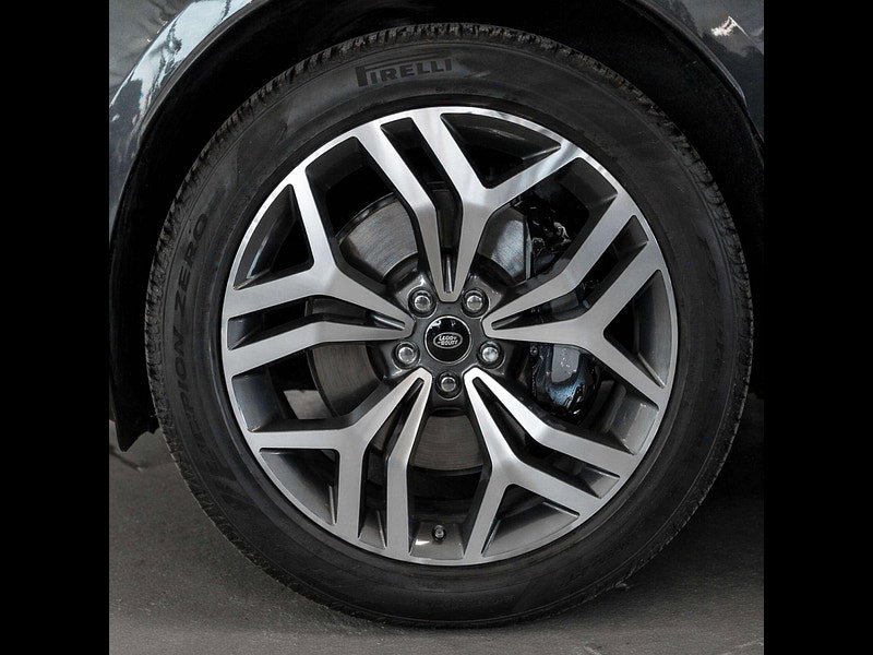 Land Rover Range Rover Evoque 1.5 P300e 12.2kWh R-Dynamic HSE Auto 4WD Euro 6 (s/s) 5dr 5dr Automatic 2026