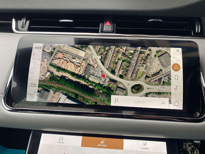 Land Rover Range Rover Evoque 1.5 P300e 12.2kWh R-Dynamic HSE Auto 4WD Euro 6 (s/s) 5dr 5dr Automatic 2025