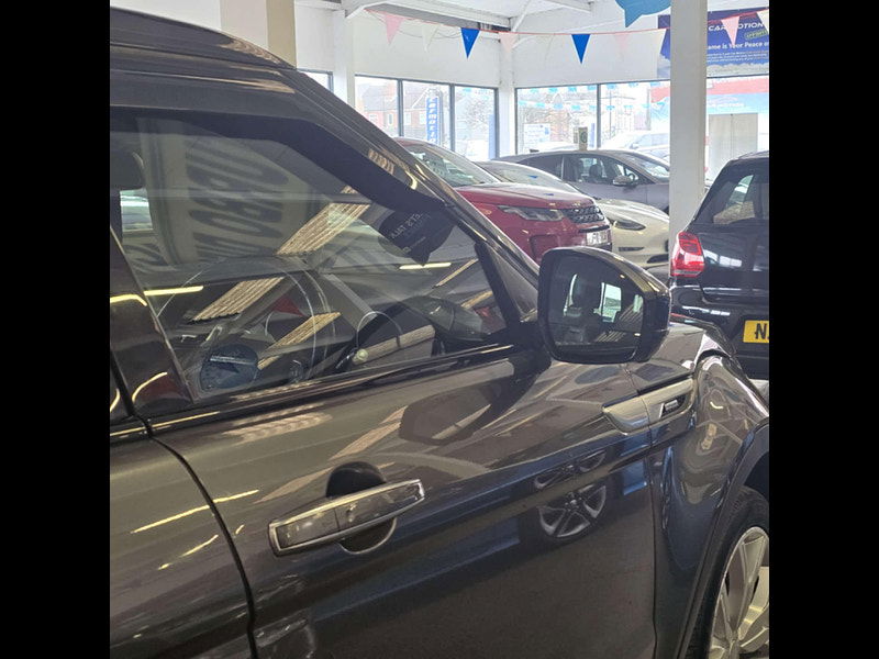 Land Rover Range Rover Evoque 2.0 Range Rover Evoque Autobiography TD4 Auto 4WD 5dr 5dr Automatic 2025