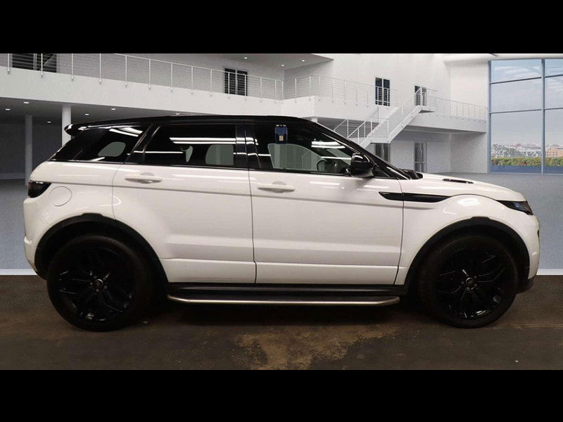 Land Rover Range Rover Evoque 2.0 Range Rover Evoque HSE Dynamic SD4 Auto 4WD 5dr 5dr Automatic 2025