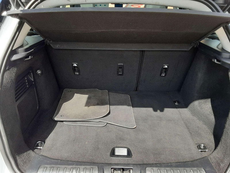 Land Rover Range Rover Evoque 2.0 Range Rover Evoque HSE Dynamic TD4 4WD 5dr 5dr Manual 2026