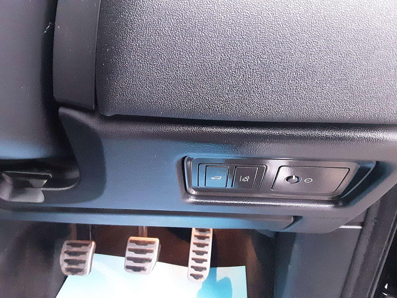 Land Rover Range Rover Evoque 2.0 Range Rover Evoque HSE Dynamic TD4 4WD 5dr 5dr Manual 2025