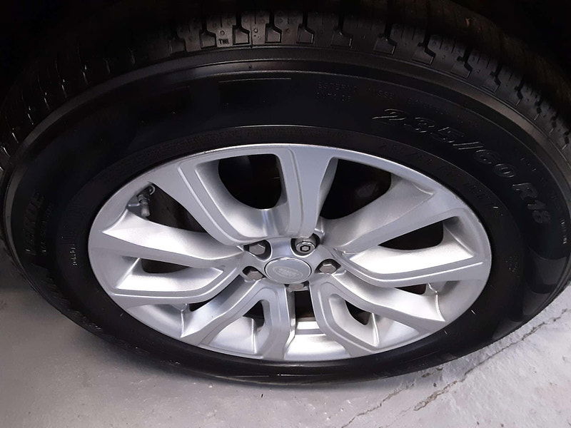 Land Rover Range Rover Evoque 2.0 Range Rover Evoque SE Tech TD4 Auto 4WD 5dr 5dr Automatic 2025