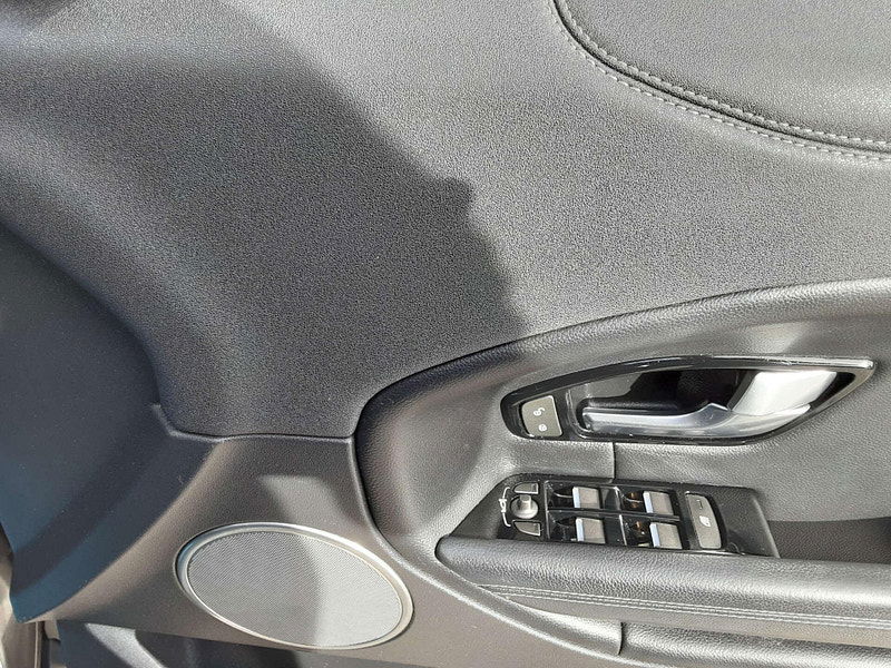 Land Rover Range Rover Evoque 2.0 Range Rover Evoque SE Tech TD4 Auto 4WD 5dr 5dr Automatic 2025