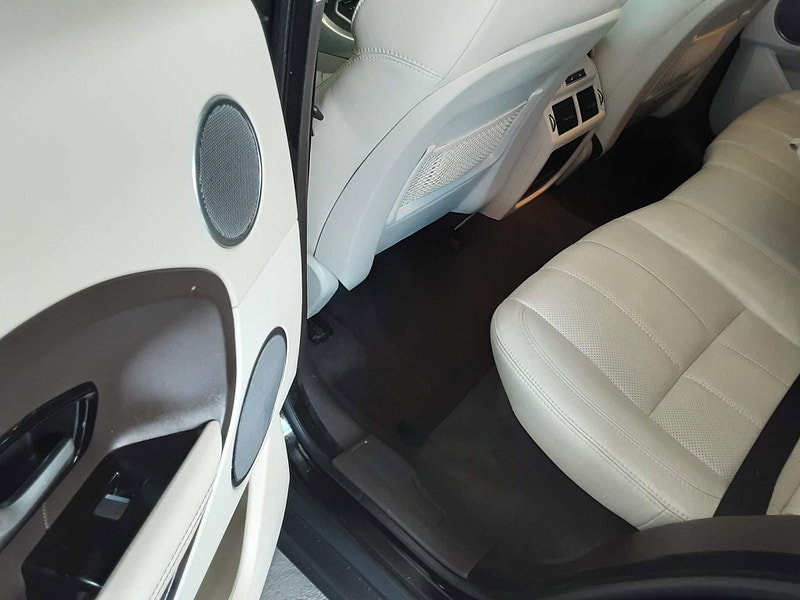 Land Rover Range Rover Evoque 2.2 SD4 Autobiography Auto 4WD Euro 5 (s/s) 5dr 5dr Automatic 2026