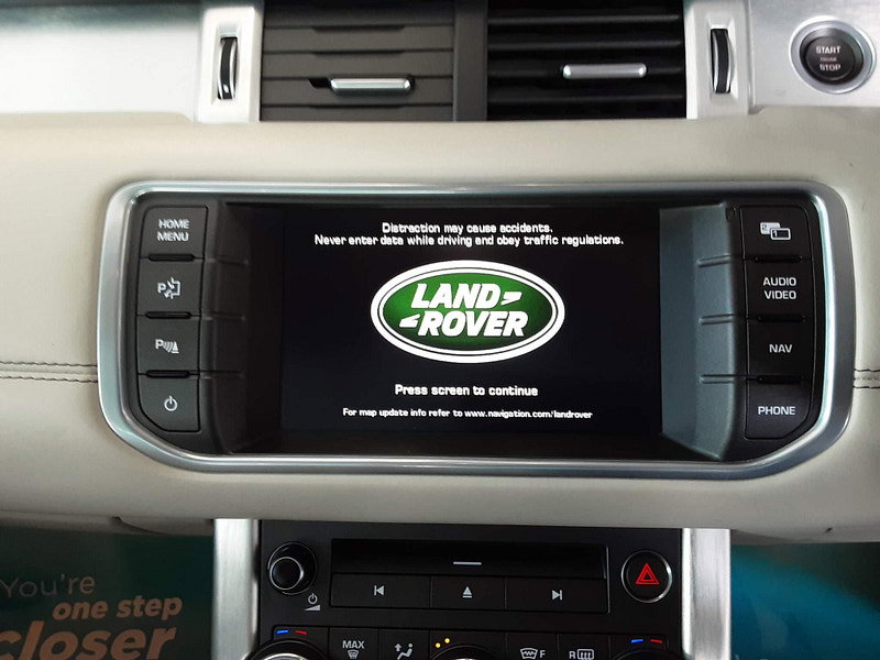 Land Rover Range Rover Evoque 2.2 SD4 Autobiography Auto 4WD Euro 5 (s/s) 5dr 5dr Automatic 2026