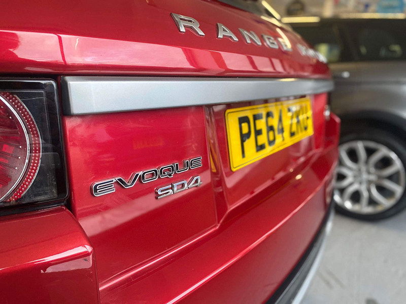 Land Rover Range Rover Evoque 2.2 SD4 Pure Tech 4WD Euro 5 (s/s) 5dr 5dr Manual 2025