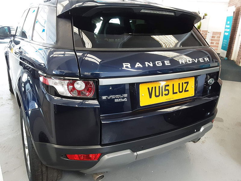 Land Rover Range Rover Evoque 2.2 SD4 Pure Tech Auto 4WD Euro 5 (s/s) 5dr 5dr Automatic 2024