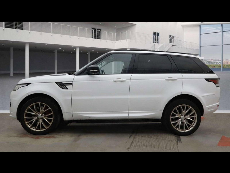 Land Rover Range Rover Sport 3.0 Range Rover Sport Autobiography Dynamic SDV6 Auto 4WD 5dr 5dr Automatic 2026