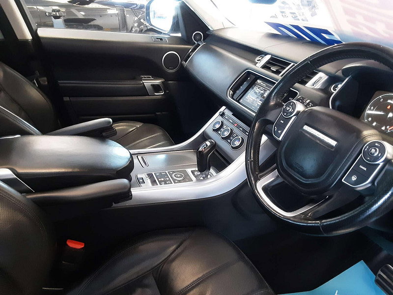 Land Rover Range Rover Sport 3.0 Range Rover Sport Autobiography Dynamic SDV6 Auto 4WD 5dr 5dr Automatic 2026