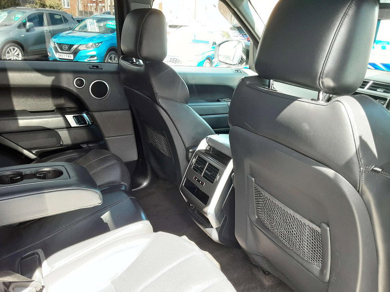 Land Rover Range Rover Sport 3.0 Range Rover Sport HSE Dynamic SDV6 Auto 4WD 5dr 5dr Automatic 2026