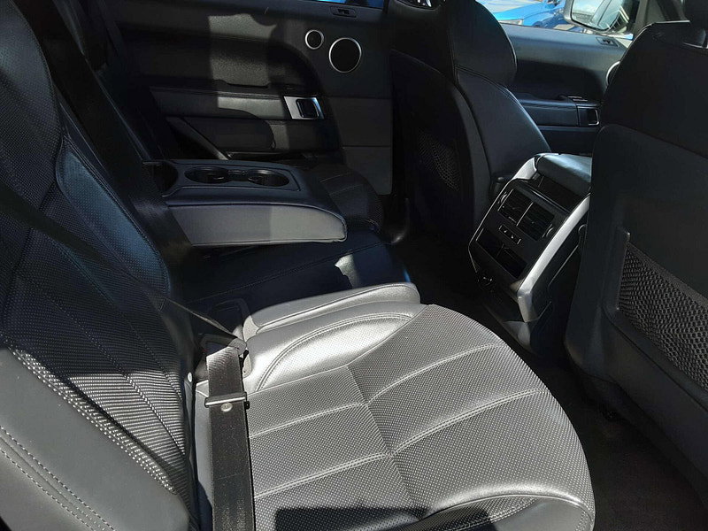 Land Rover Range Rover Sport 3.0 Range Rover Sport HSE Dynamic SDV6 Auto 4WD 5dr 5dr Automatic 2026