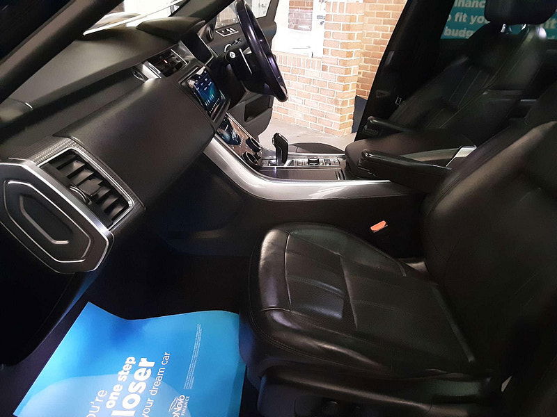 Land Rover Range Rover Sport 3.0 Range Rover Sport HSE Dynamic SDV6 Auto 4WD 5dr 5dr Automatic 2026