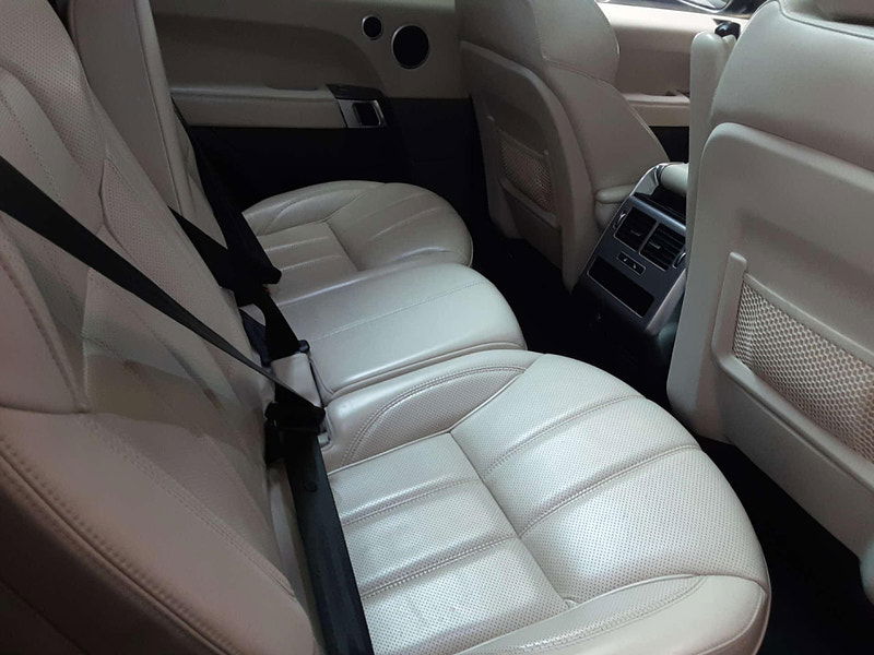 Land Rover Range Rover Sport 3.0 Range Rover Sport HSE SDV6 Auto 4WD 5dr 5dr Automatic 2025