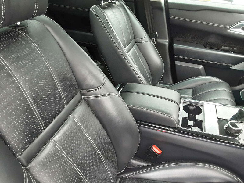 Land Rover Range Rover Velar 2.0 Range Rover Velar R-Dynamic HSE D240 Auto 4WD 5dr 5dr Automatic 2025