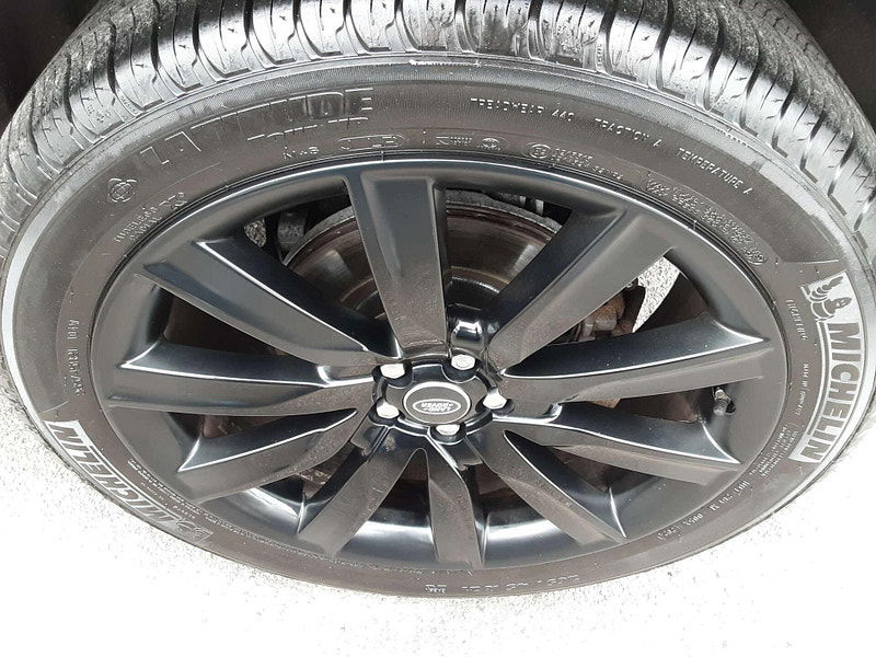 Land Rover Range Rover Velar 2.0 Range Rover Velar R-Dynamic HSE D240 Auto 4WD 5dr 5dr Automatic 2025