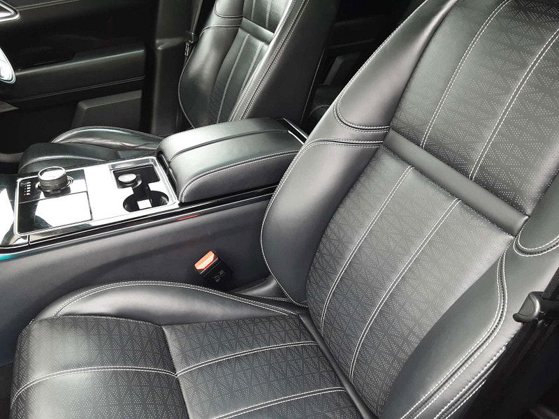 Land Rover Range Rover Velar 2.0 Range Rover Velar R-Dynamic HSE D240 Auto 4WD 5dr 5dr Automatic 2025