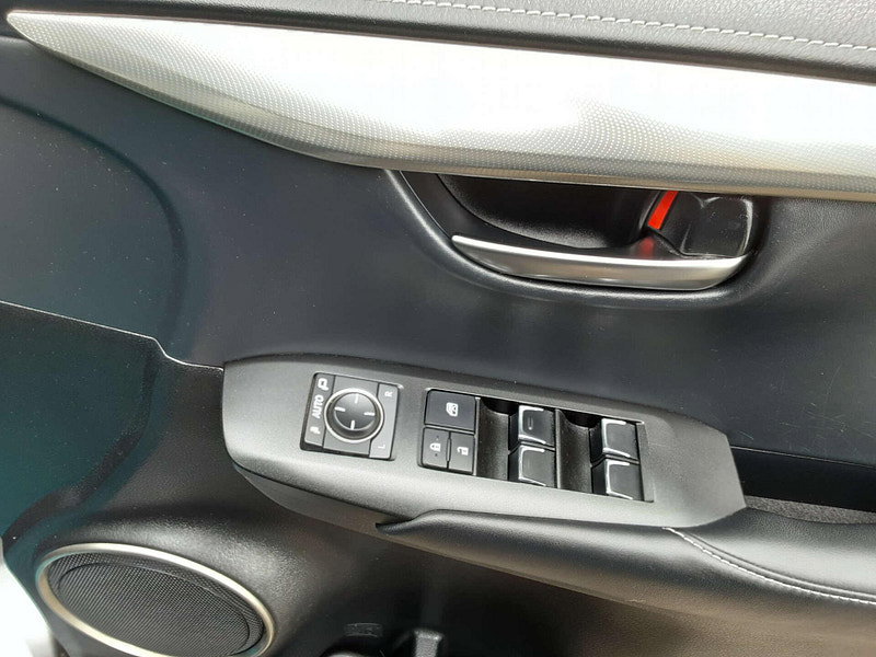 Lexus NX 2.5 NX 300h Premium CVT 4WD 5dr 5dr Automatic 2026