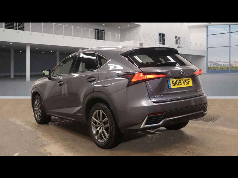 Lexus NX 2.5 NX 300h Premium CVT 4WD 5dr 5dr Automatic 2026