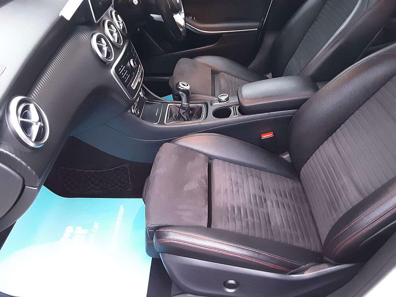 Mercedes-Benz A-CLASS 1.5 A 180 D AMG Line Premium+ 5dr 5dr Manual 2025