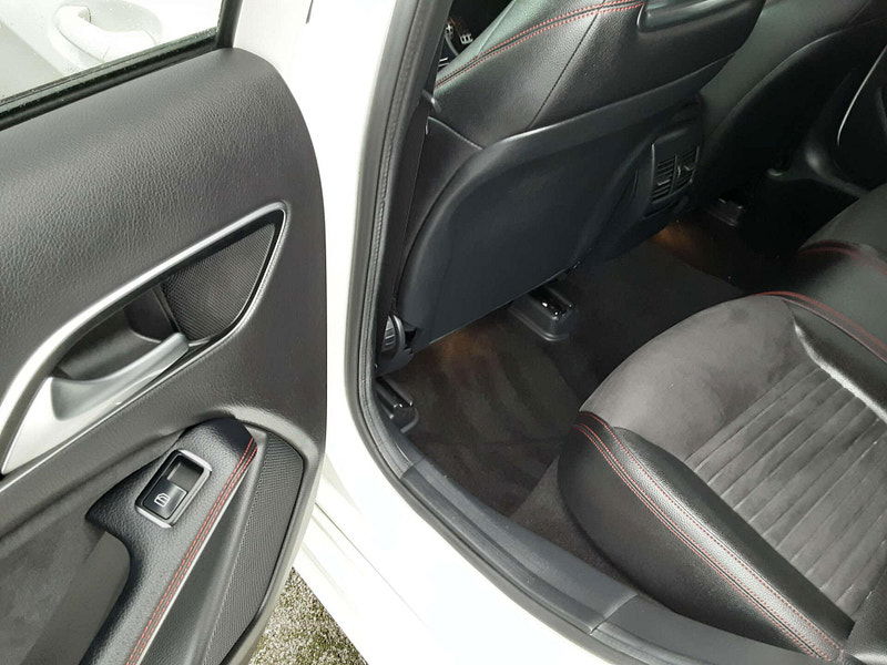 Mercedes-Benz A-CLASS 1.5 A 180 D AMG Line Premium Auto 5dr 5dr Automatic 2026