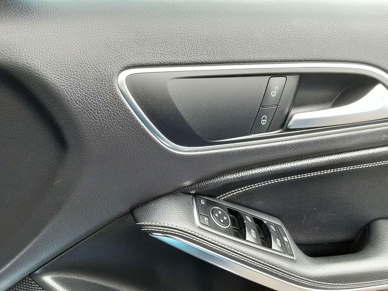Mercedes-Benz A-CLASS 1.5 A180 BlueEfficiency Sport CDi 5dr 5dr Manual 2025