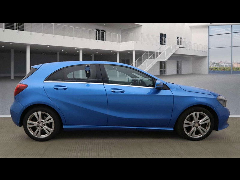 Mercedes-Benz A-CLASS 1.6 A 180 Sport Executive 5dr 5dr Manual 2025