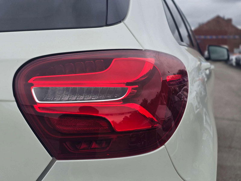 Mercedes-Benz A-CLASS 2.1 A 200 D AMG Line Premium+ Auto 5dr 5dr Automatic 2026