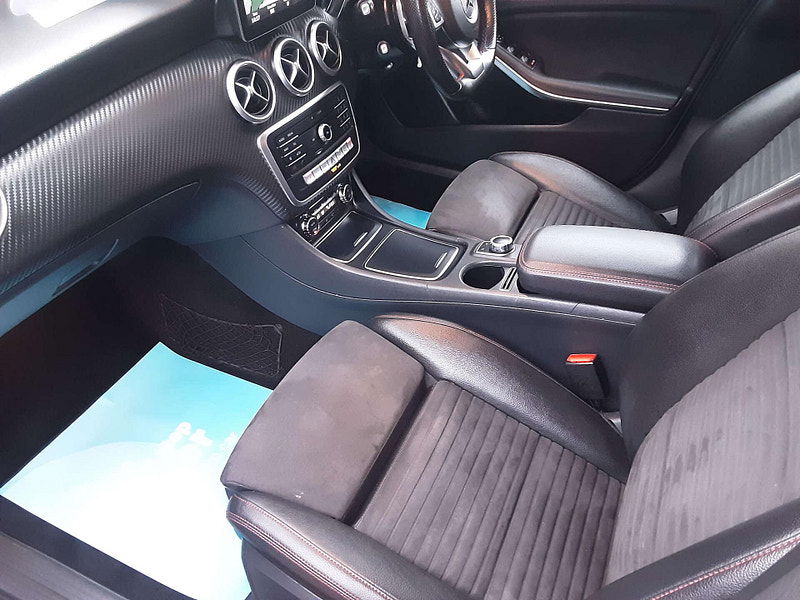 Mercedes-Benz A-CLASS 2.1 A 200 D AMG Line Premium+ Auto 5dr 5dr Automatic 2025