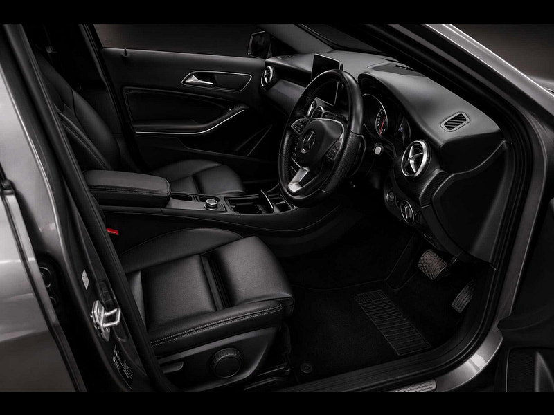 Mercedes-Benz A-CLASS 2.1 A 200 D Sport Premium Auto 5dr 5dr Automatic 2026