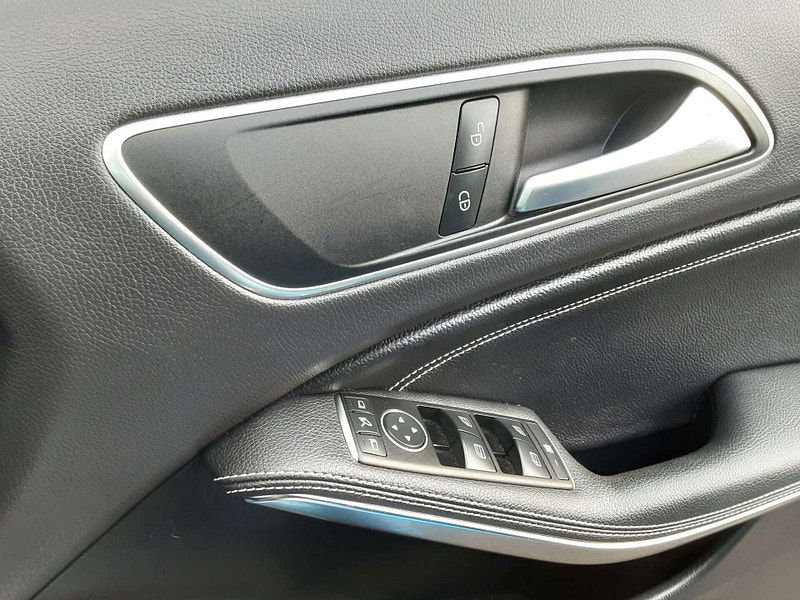 Mercedes-Benz A-CLASS 2.1 A 200 D Sport Premium Auto 5dr 5dr Automatic 2026