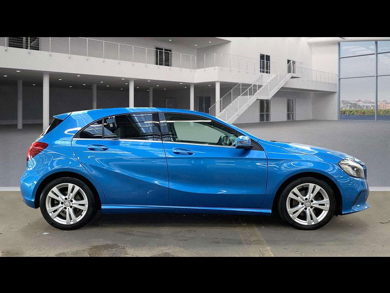 Mercedes-Benz A-CLASS 2.1 A 200 D Sport Premium Auto 5dr 5dr Automatic 2025