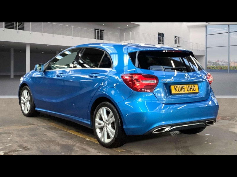 Mercedes-Benz A-CLASS 2.1 A 200 D Sport Premium Auto 5dr 5dr Automatic 2025