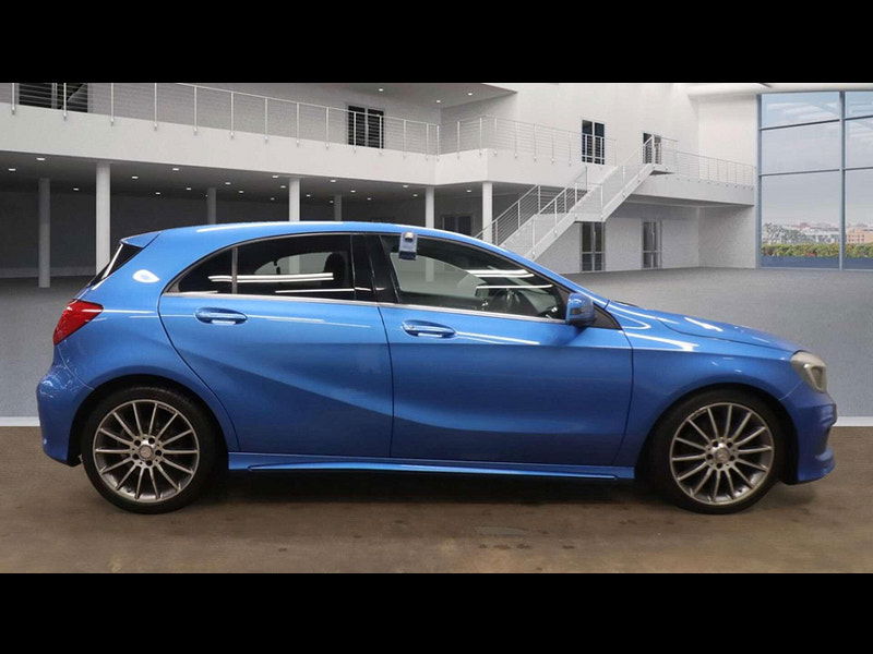 Mercedes-Benz A-CLASS 2.1 A200 AMG Sport CDi 5dr 5dr Manual 2025