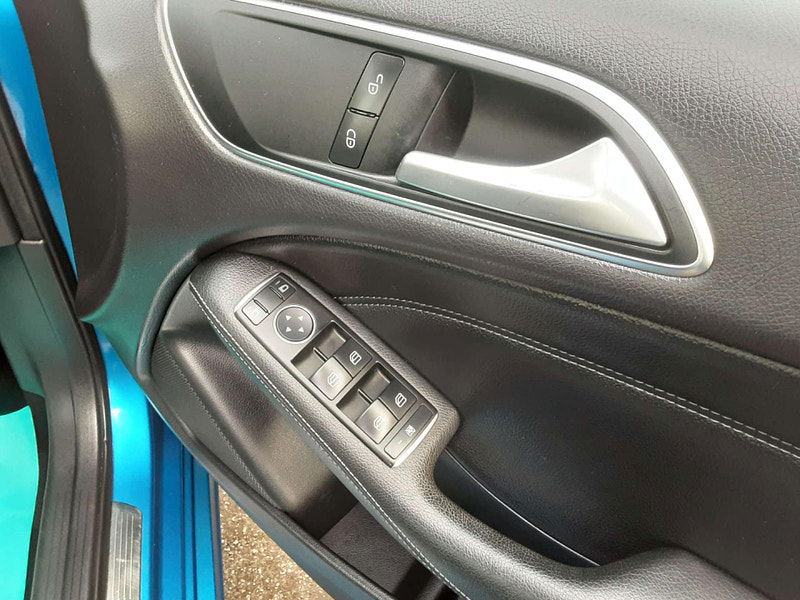 Mercedes-Benz B-Class 1.5 B 180 SE D Auto 5dr 5dr Automatic 2025