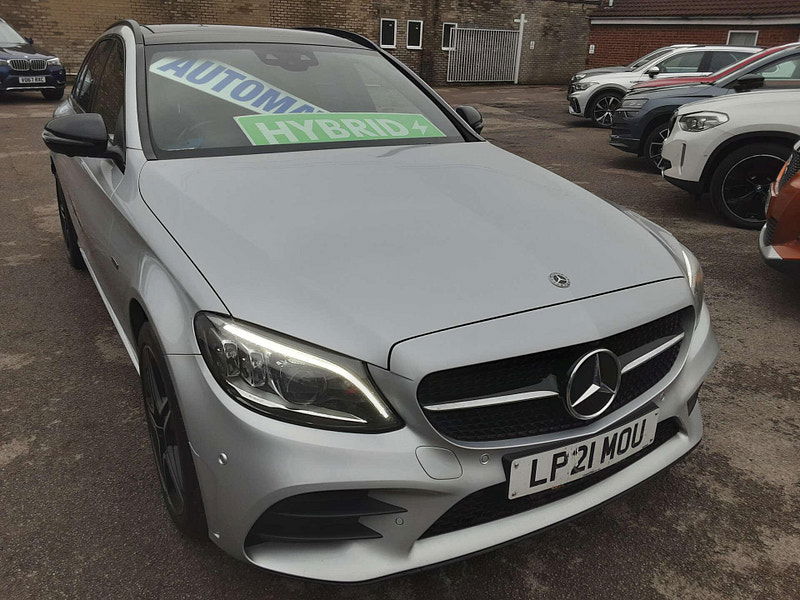 Mercedes-Benz C-Class 2.0 C 300 AMG Line Night Edition Premium+ de Auto 5dr 5dr Automatic 2026