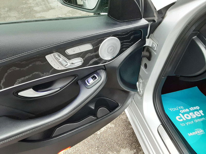 Mercedes-Benz C-Class 2.0 C 300 AMG Line Night Edition Premium+ de Auto 5dr 5dr Automatic 2026