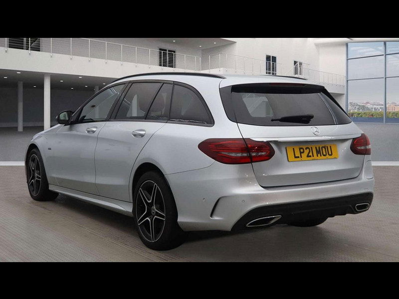 Mercedes-Benz C-Class 2.0 C 300 AMG Line Night Edition Premium+ de Auto 5dr 5dr Automatic 2026