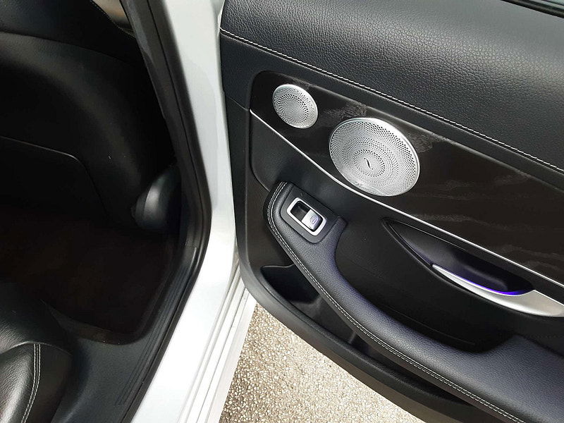 Mercedes-Benz C-Class 2.0 C 300 AMG Line Night Edition Premium+ de Auto 5dr 5dr Automatic 2026