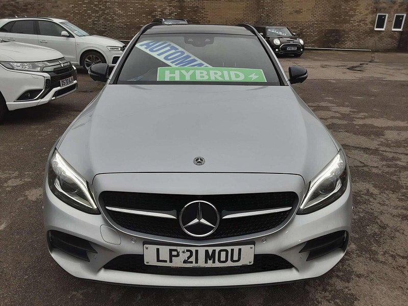 Mercedes-Benz C-Class 2.0 C 300 AMG Line Night Edition Premium+ de Auto 5dr 5dr Automatic 2026