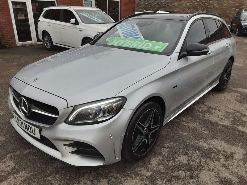Mercedes-Benz C-Class 2.0 C 300 AMG Line Night Edition Premium+ de Auto 5dr 5dr Automatic 2026