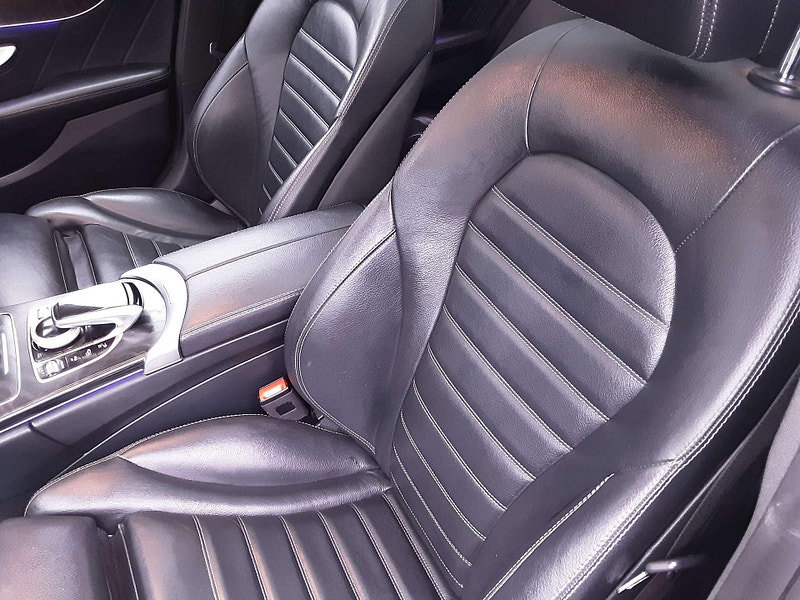 Mercedes-Benz C-Class 2.0 C 300 AMG Line Night Edition Premium+ de Auto 5dr 5dr Automatic 2026