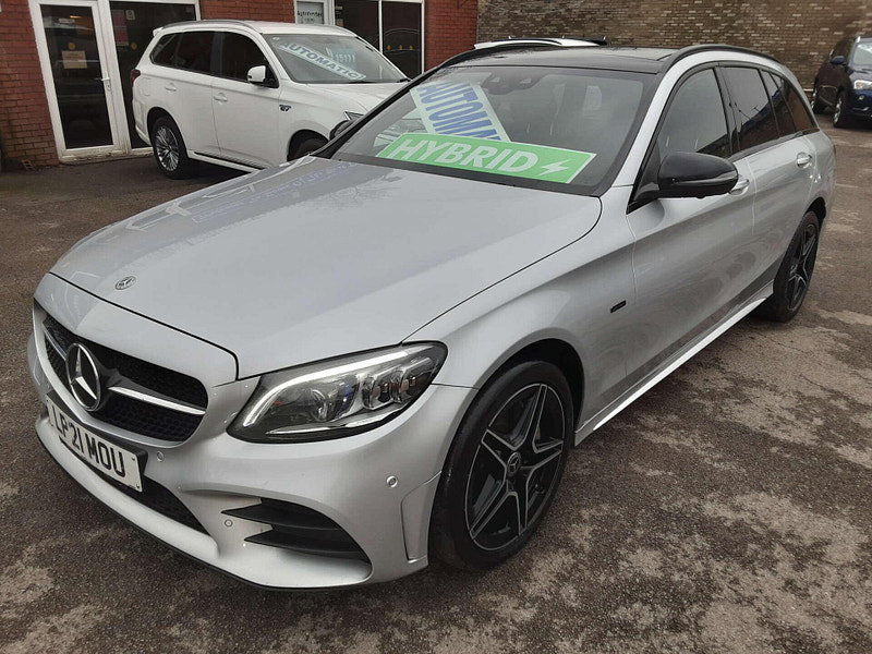 Mercedes-Benz C-Class 2.0 C 300 AMG Line Night Edition Premium+ de Auto 5dr 5dr Automatic 2026