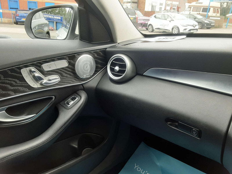 Mercedes-Benz C-Class 2.0 C350 Sport Premium+ E Auto 4dr 4dr Automatic 2025